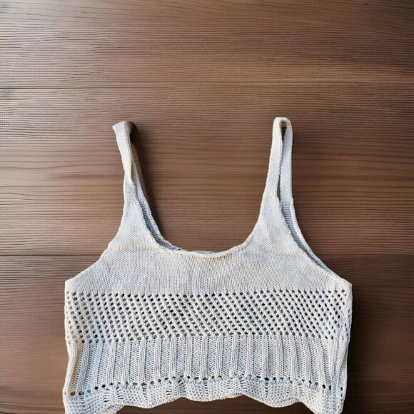 Swell Juniors Crochet Keep it Rockin Taupe Crop Top Size L - Picture 1 of 12